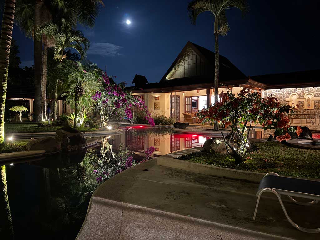 Revela Retreats - Healing Sanctuary